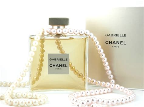 new Chanel perfume gabrielle review